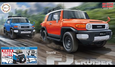 Fujimi 1/24 Toyota FJ Cruiser Two-Tone Blue/2011 (Special Edition w/Outdoor Parts) 066585