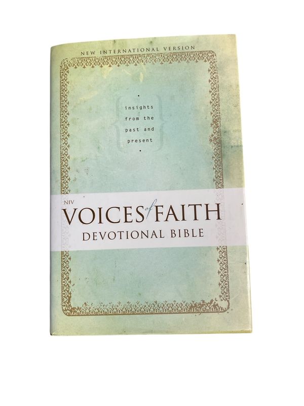NIV Voices of Faith Devotional Bible