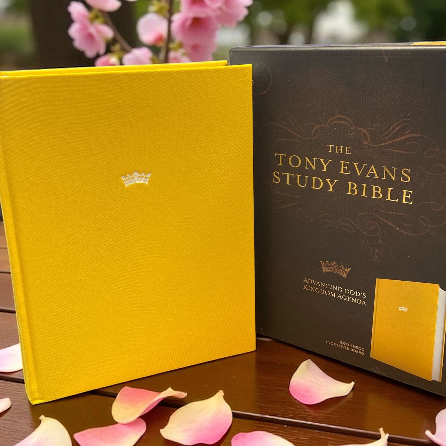 The Tony Evans Study Bible