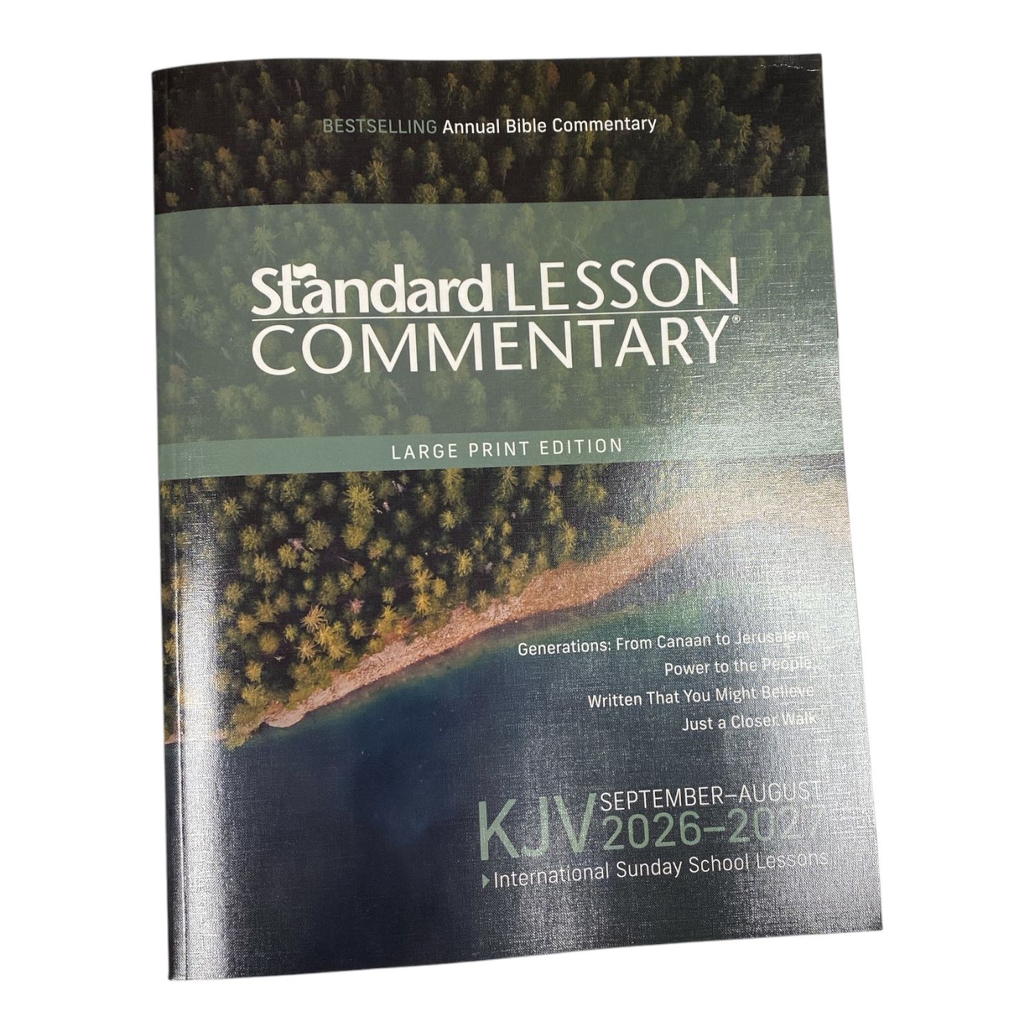 Standard Lesson Commentary Regular Print