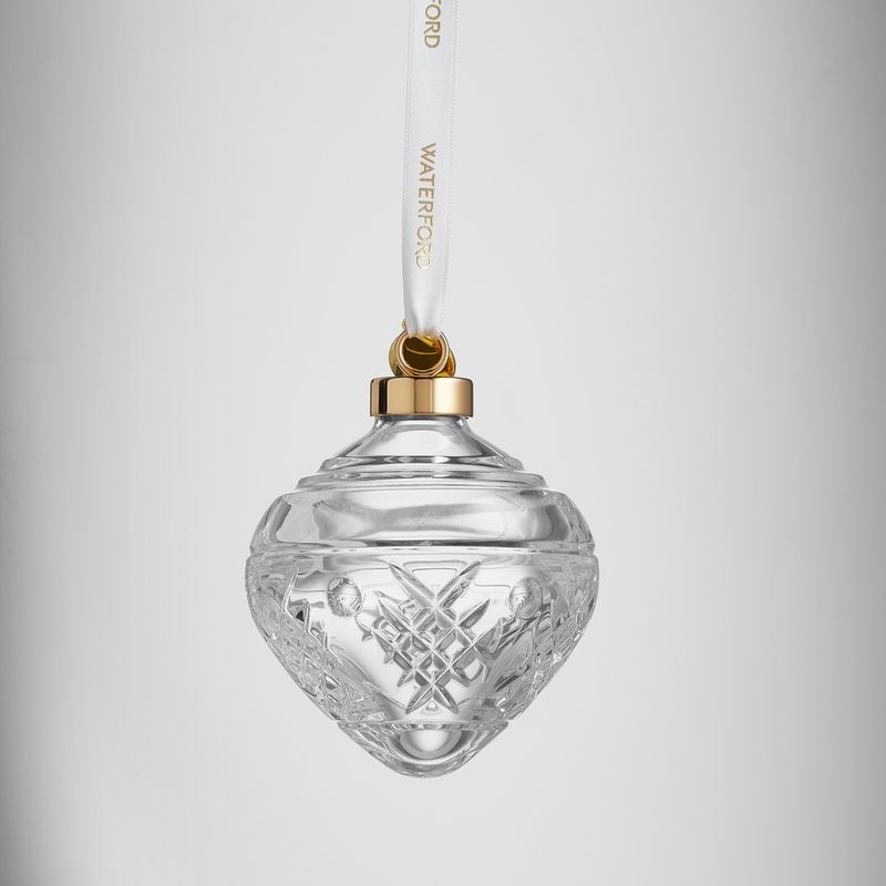 Winter Wonders Bauble Holly Clear