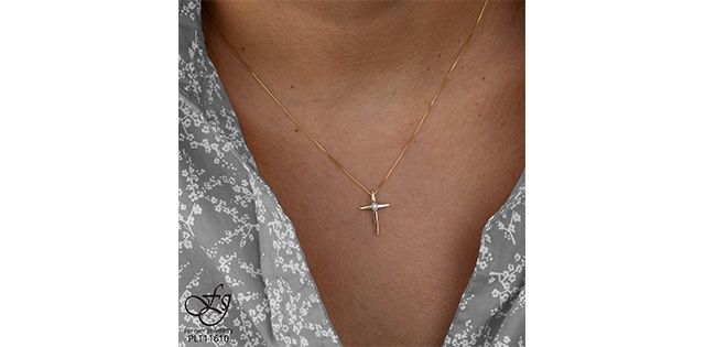 Forever Diamond Cross 10KY .015TW Necklace PLT11610