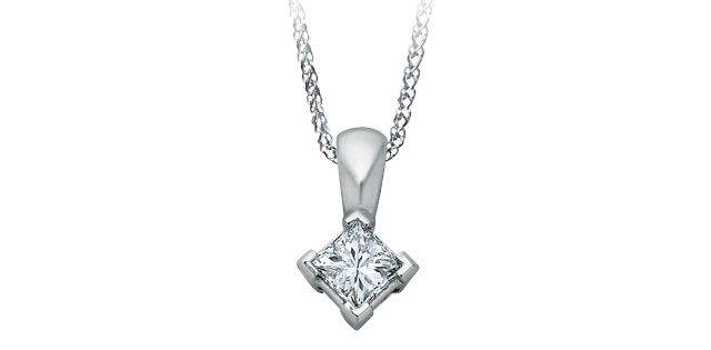 I Am Canadian 14KW .33TW Diamond Necklace PP1229