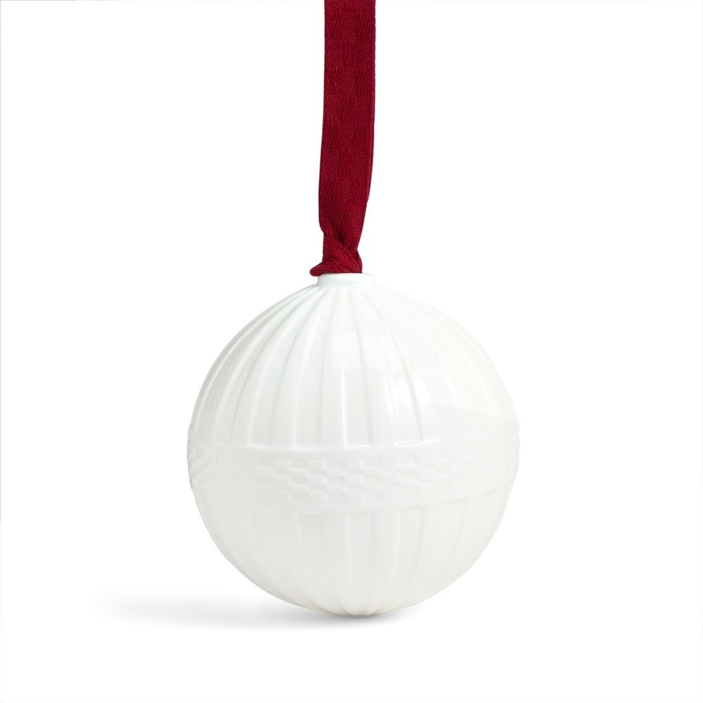 Wedgwood Ornament Fluted White