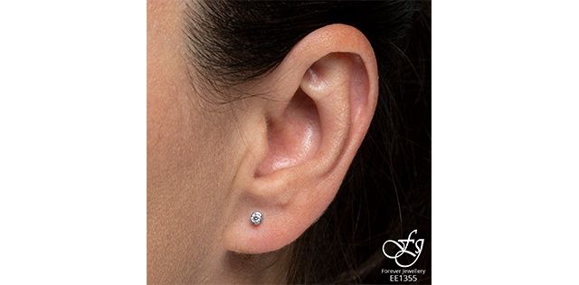 Maple Leaf Forever 10KW .12TW Diamond Earrings EE1355