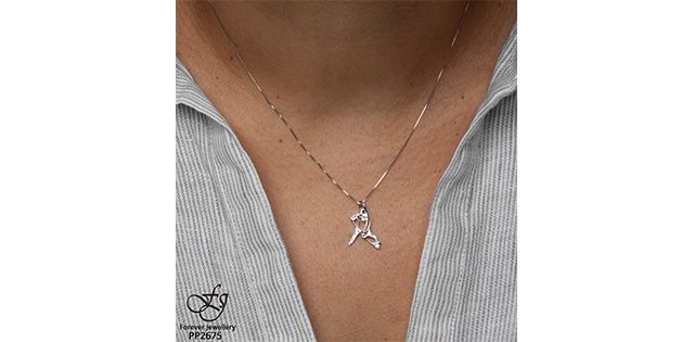 Maple Leaf Forever 10KW .02TW Diamond Hockey Player Necklace PP2675