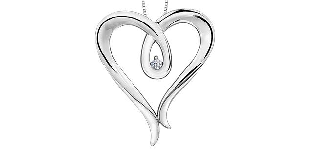 Maple Leaf Forever Diamond Heart Necklace 50082