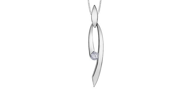 Maple Leaf Forever Diamond Necklace 10KW .10TW 50007