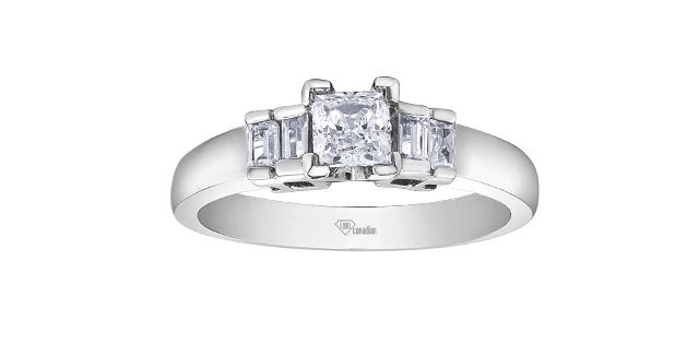 I Am Canadian 10KW .50TW Diamond Engagement Ring R4094