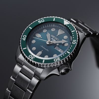 Seiko 5 Sport Automatic  Mens Watch SRPD61K