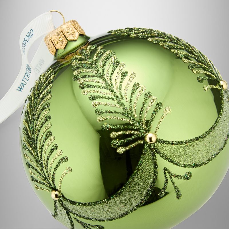 Holiday Heirlooms Green Bauble Ornament Waterford
