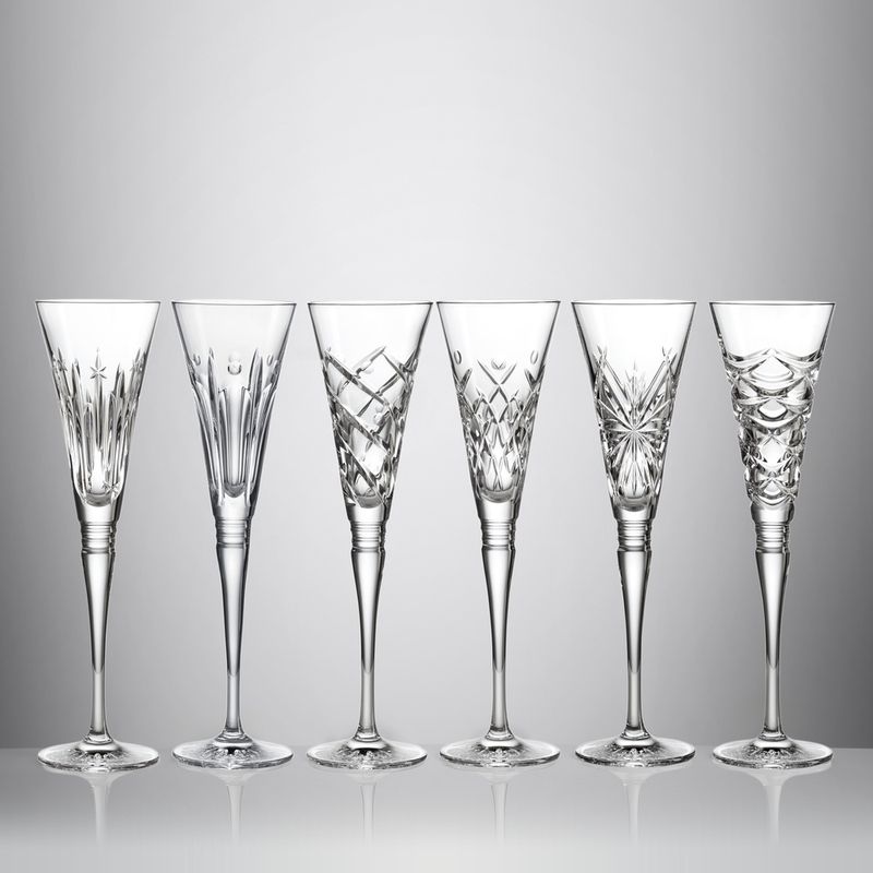 Winter Wonders Flutes Clear Mixed set of 6
