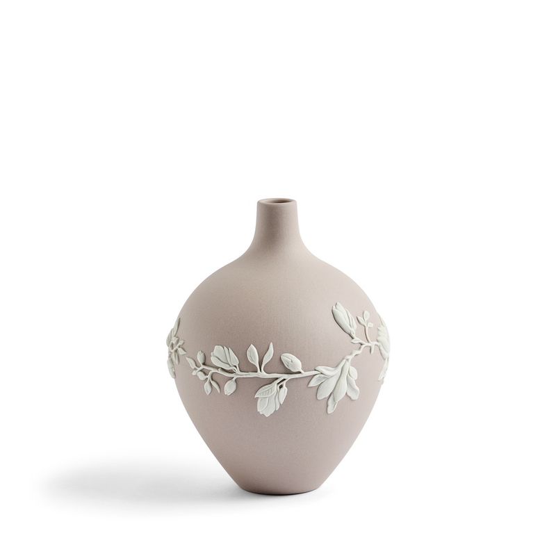 Wedgwood Magnolia Blossom Mink Bud Vase 5.5"