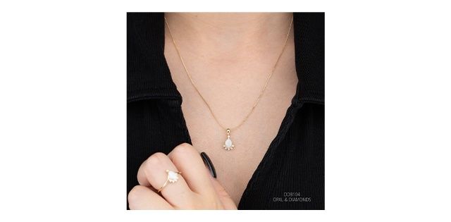 Corona Opal 10KY .06TW Gemstone Necklace DD8104