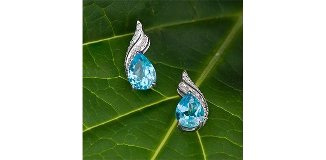Corona Blue Topaz 10KW Gemstone Earrings