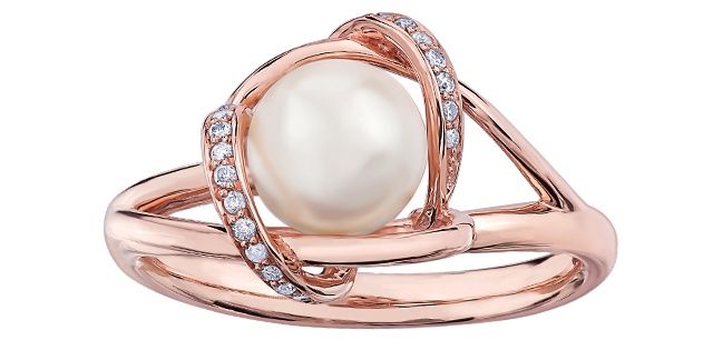 Corona Pearl &amp; Diamond .07TW 10KR Gemstone Ring DD2883