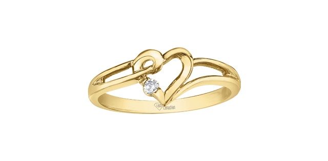 I Am Canadian 10KY .03TW Diamond Ring RCH315