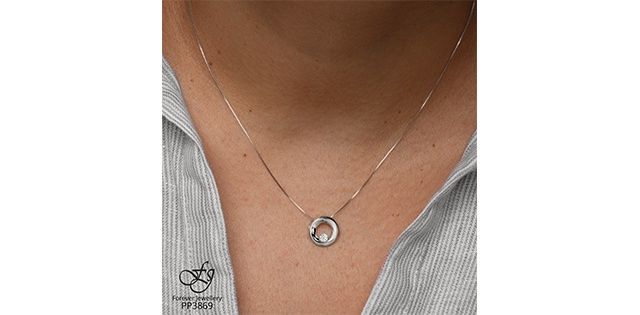 Maple Leaf Forever 10KW .11TW  Diamond Necklace PP3869