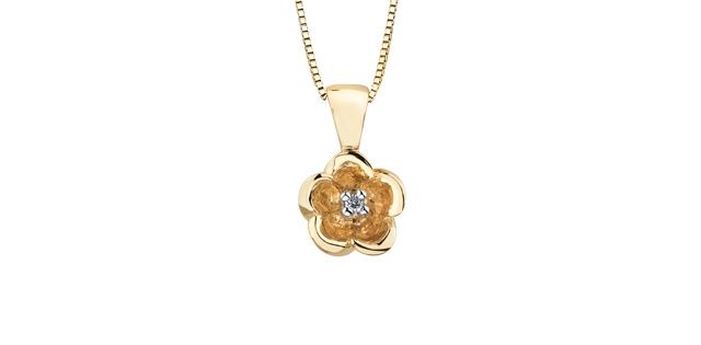 Maple Leaf Forever Diamond Necklace 10KY .01TW 50043