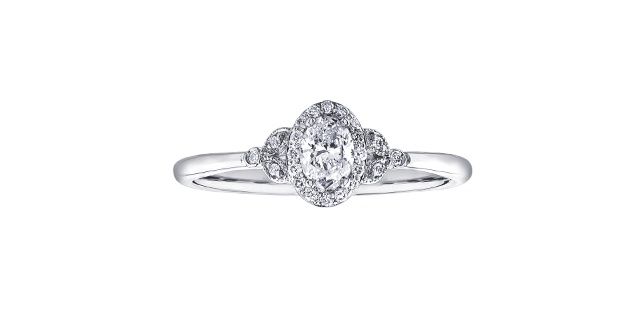 Maple Leaf 14KW .25TW Diamond Engagement Ring R31031