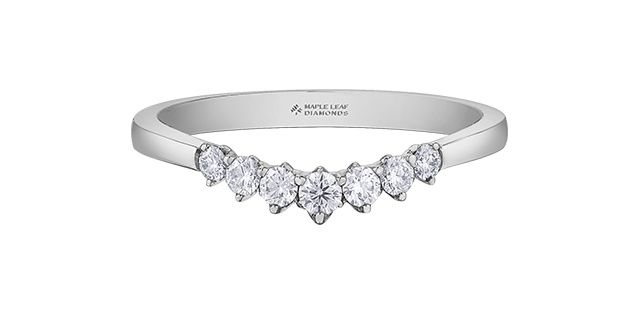 Maple Leaf 14KW .23TW Wedding Band R50L72