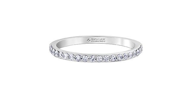 Maple Leaf 18KPD 0.20TW Diamond Band R50L14
