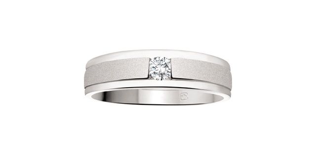 Maple Leaf 10KW .55TW Mens Wedding Band RL61234
