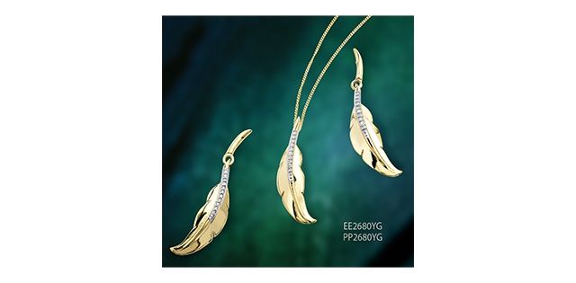 Corona Diamond 10KY .03TW Necklace PP2680