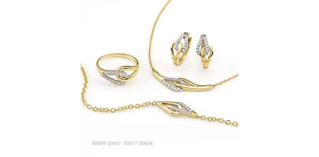 Corona Diamond 10KY .20TW Earrings EE4796