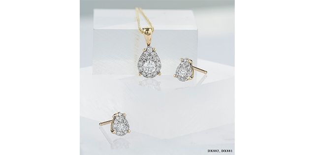Corona Diamond 10KYW .16TW Earrings EE4385