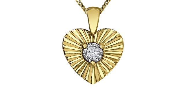 Corona Diamond 10KYW .04TW Necklace PP4780