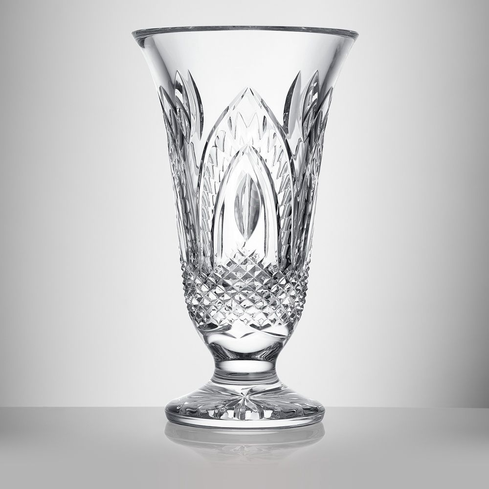 Annual Artisan Vase 12&quot; Waterford Mastercraft