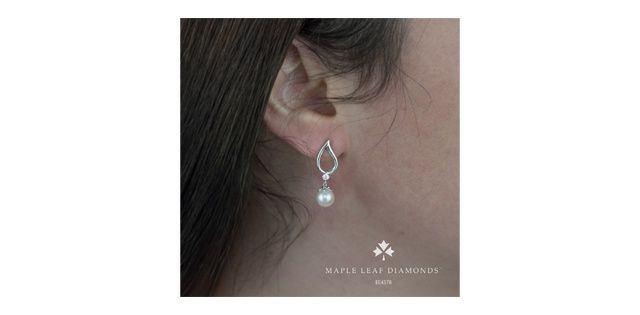 Maple Leaf 10KW .045TW Pearl &amp; Diamond Earrings EE4378