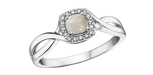 Corona Opal 10KW Gemstone Ring R51Y64