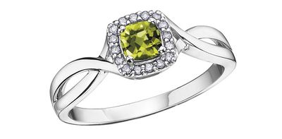 Corona Peridot 10KW Gemstone Ring R51Y64