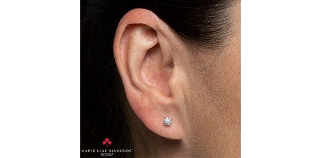 I Am Canadian 14KW .25TW Diamond Earrings EE2067