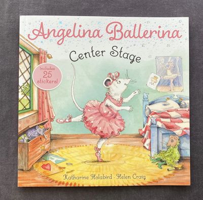 ANGELINA BALLERINA CENTER STAGE BOOK (CJ-4828)