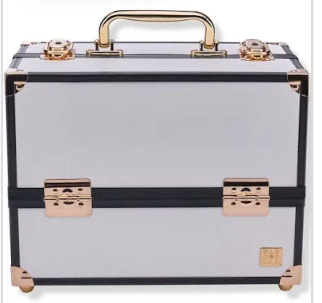 MEDIUM MAKE ME OVER TRAIN CASE WHITE