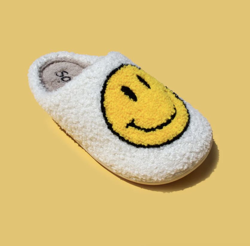 SLIPPERS W/SMILEY FACE (SD-BT50), Color: YELLOW, Size: XXXS