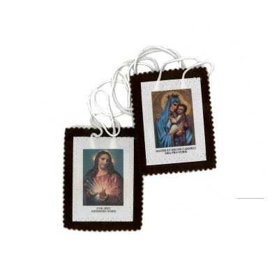 Scapulier - Schapulier 6.5 x 8 .5 cm in stof Scapulier - Schapulier 6.5 x 8 .5 cm in stof