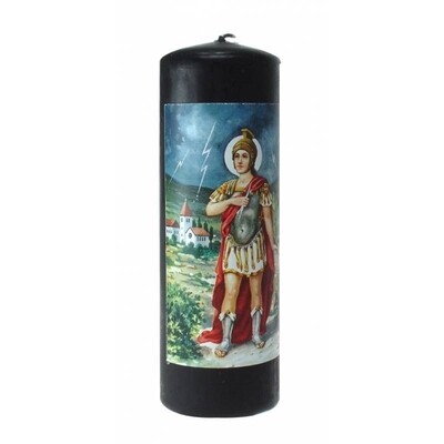 Kaarsen met afbeeldingen van heiligen