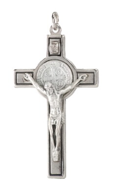 Kruis Benedictus 8 cm  metaal