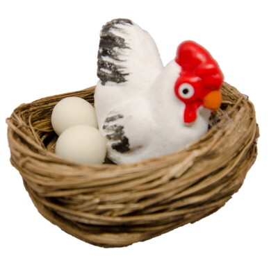 Nestje  4 cm