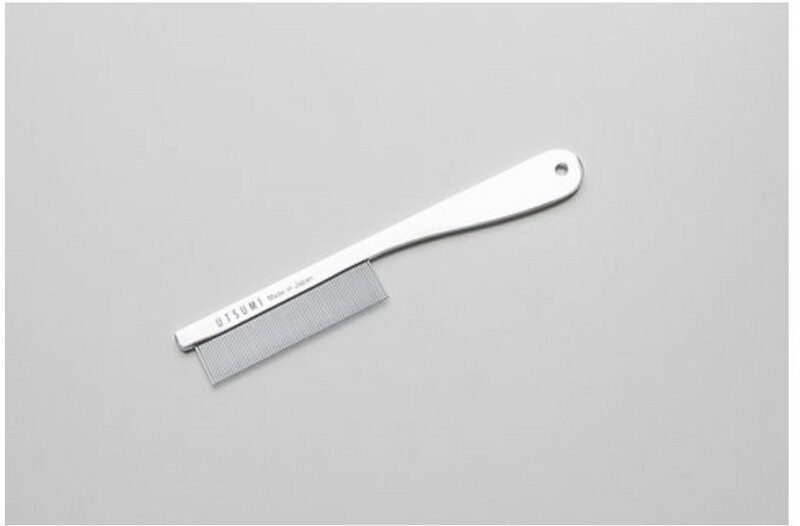 Face Comb for Shampooing w/ Handle
