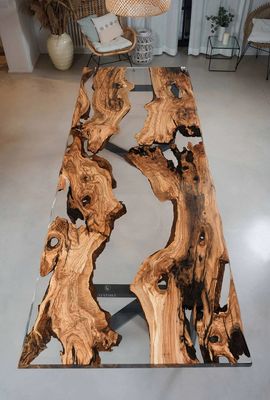 Стіл Кante з оливкового дерева