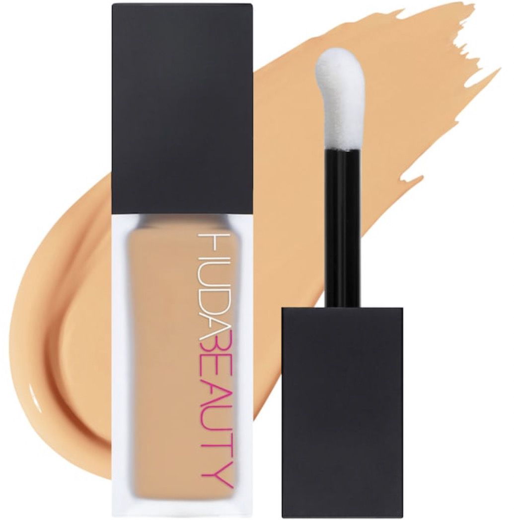 Huda Beauty - #FauxFilter Luminous Matte Buildable Coverage Crease Proof Concealer | Graham Cracker 4.1 Golden - medium skin tones with golden undertones