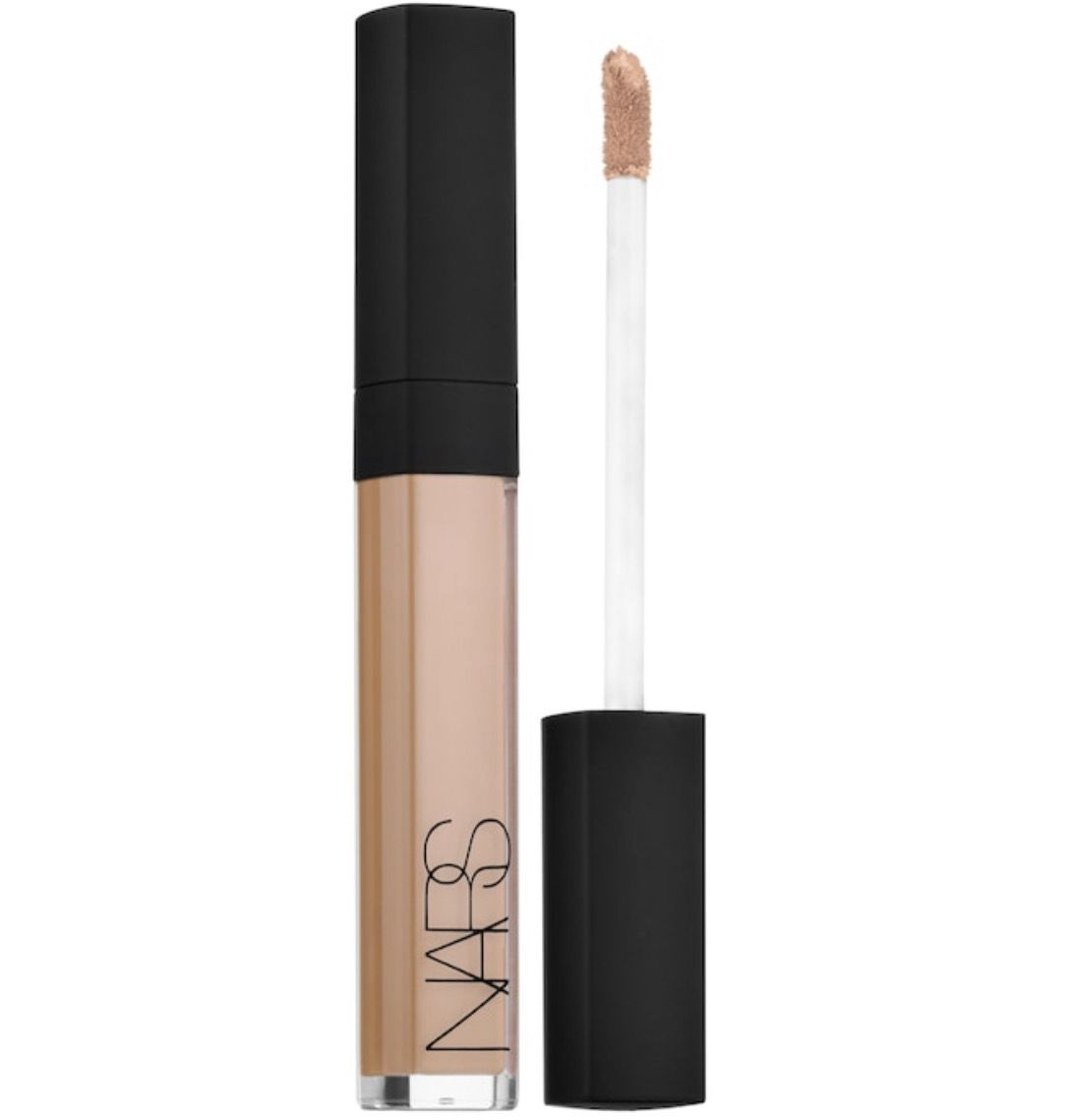 NARS - Radiant Creamy Concealer | Honey - L3 - Light to medium with cool undertones