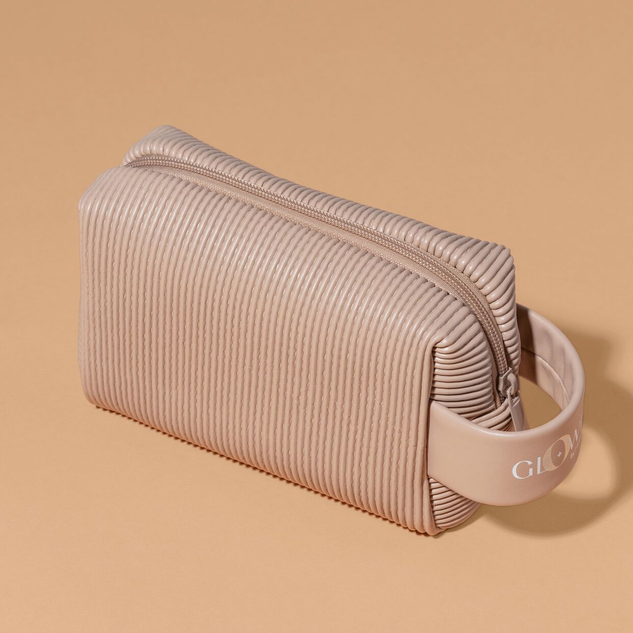 Huda Beauty - Glowish Makeup Bag