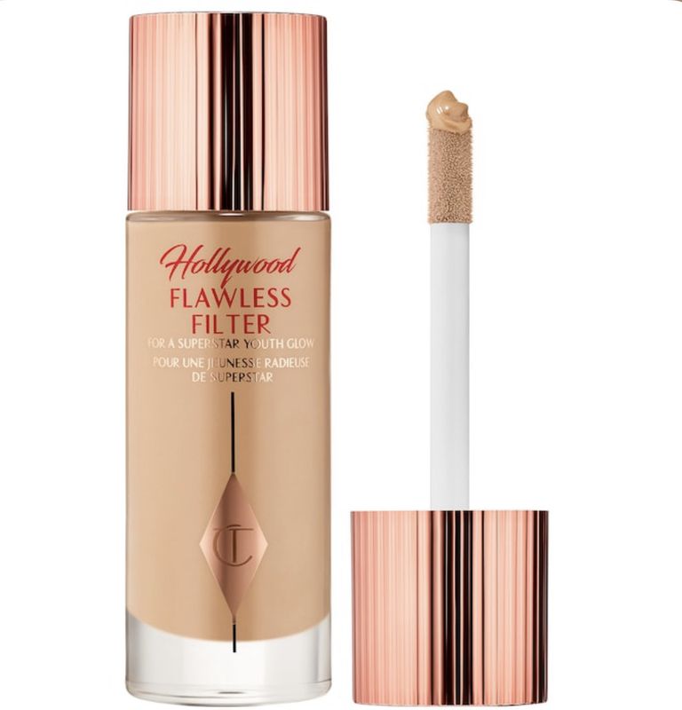 Charlotte Tilbury - Hollywood Flawless Filter | 4 Medium - Olive for medium skin tones