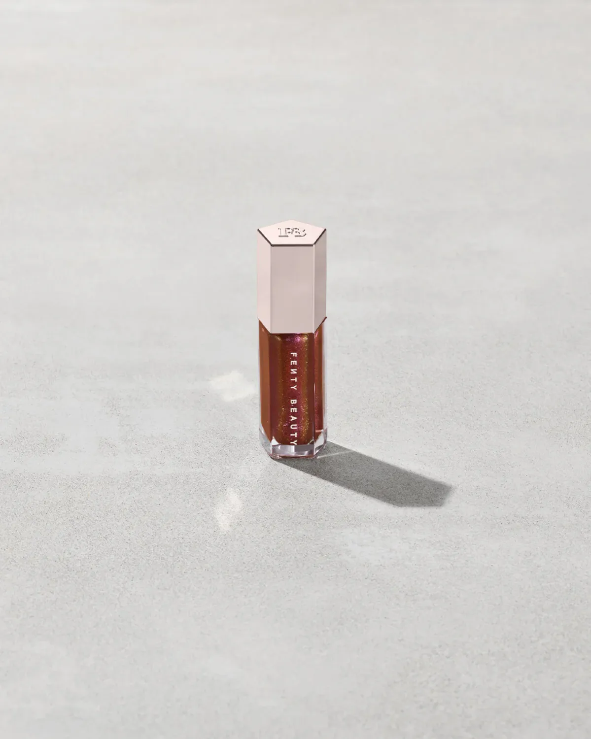 Fenty Beauty - Gloss Bomb Universal Lip Luminizer | 09 - Hot Chocolit Fantasy